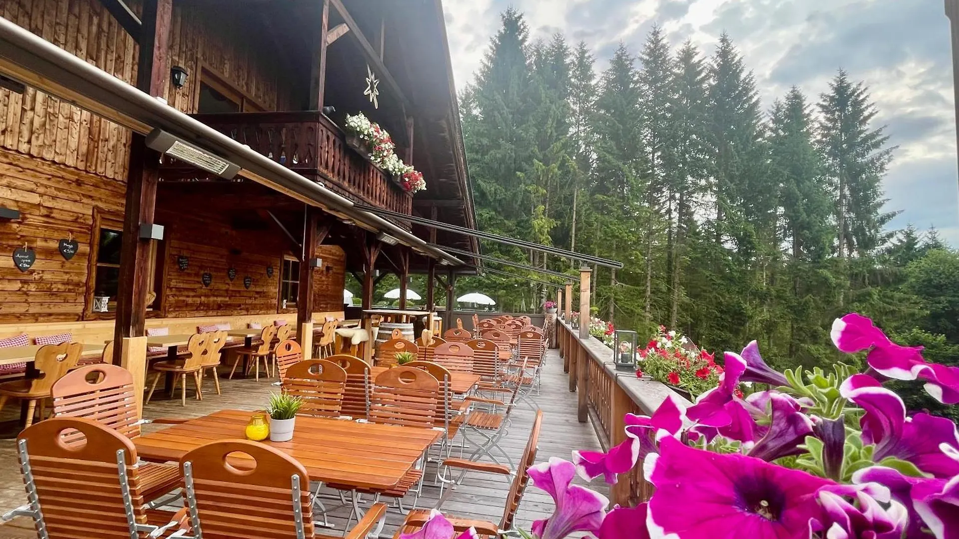 *** Hotell Sweet Cherry - Boutique & Guesthouse Tyrol Innsbruck Österrike