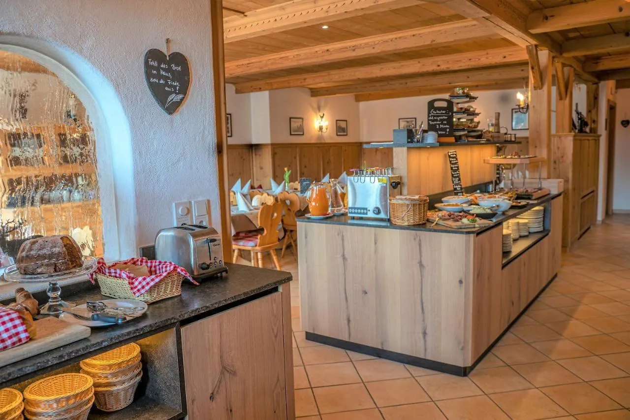 Sweet Cherry - Boutique & Guesthouse Tyrol Innsbruck Hotel